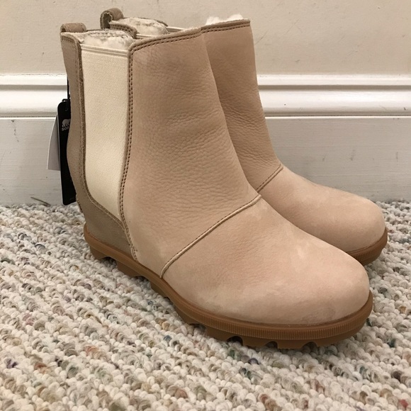 🆕 SOREL x Anthropologie cream beige wedge boots